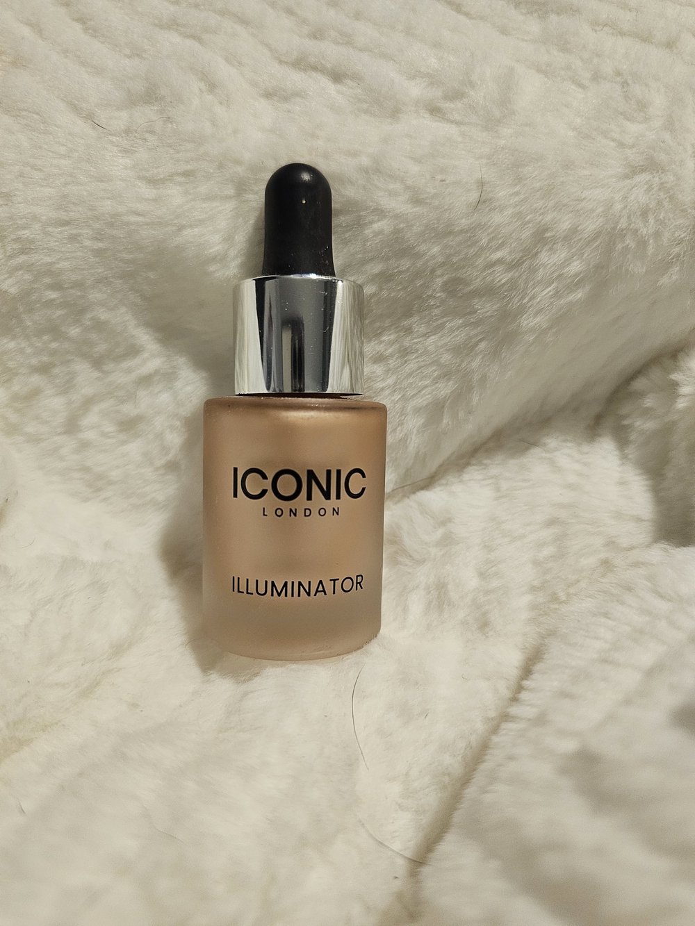 Iconic London Illuminator Liquid Highlighting Drops 0.45oz
